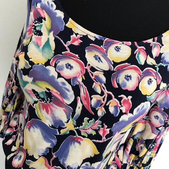 NBW Anthropologie Vanessa and Virginia floral top - Picture 2 of 8